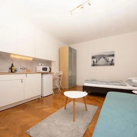Fresh Bright Studio In City Centre *